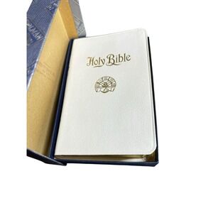 Holman White Bible KJV w/ Box – Rainbow‎ Girls Barberton Assembly #37 Compact